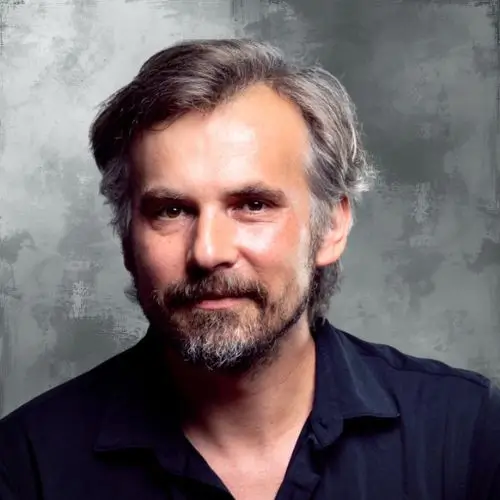 Tomas Kamenar, Profilbild